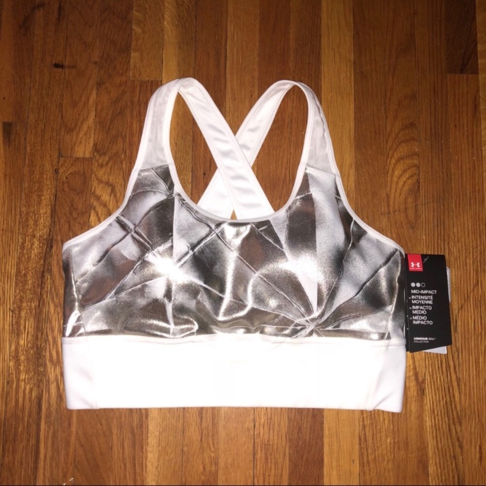 Mid impact  under armour sports bra